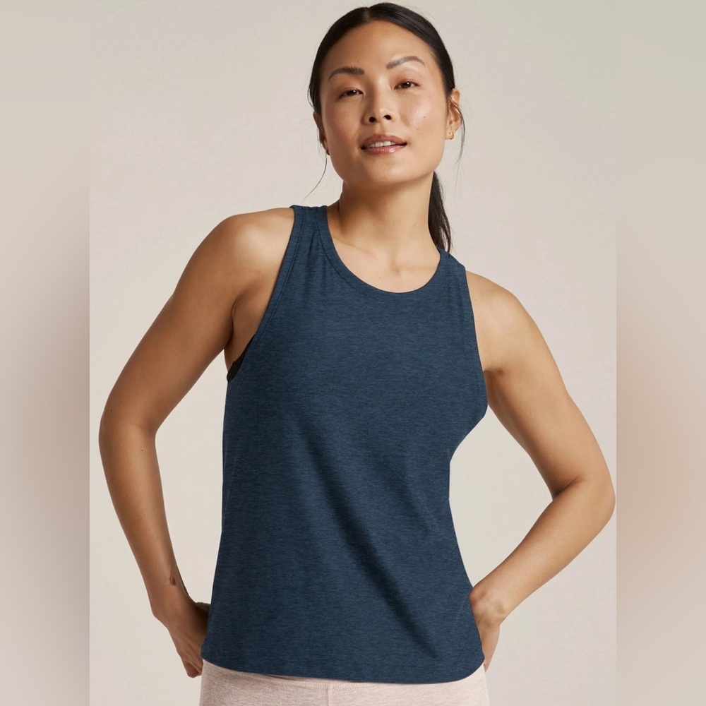 Beyond Yoga Featherweight Rebalance Tank Navy XS NWOT